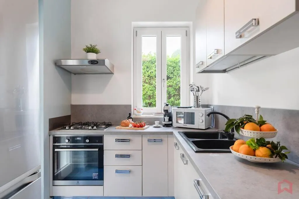 Villa Privata A 800 Mt Dal Mare Palermo